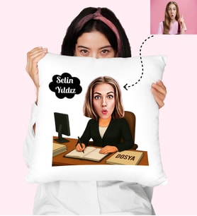 Memur Kadın Masa Başı İş Yapan Karikatürlü Kişiye Özel Yastık