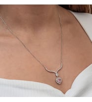 Pembe Taşlı Kalp Zirkon Taşlı 925 Ayar Gümüş Kadın Kolye