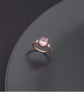925 Ayar Gümüş Pembe Taşlı Nokta Kollu Yüzük