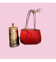 Estee Lauder. kırmızı Deri Omuz Çantası-genişlik-42-derinlik-37-VİNTAGE