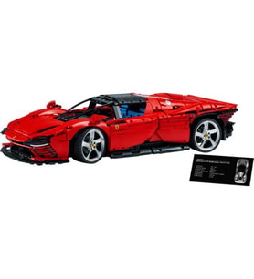 LEGO Technic 42143 Ferrari Daytona SP3 (3778 Parça)