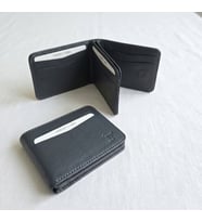 %100 Hakiki Deri Çift Yönlü Kağıt Para Bölmeli Mıknatıs Kapamalı Trend Model Erkek Cüzdan 10 cm en / yükseklik 8 cm