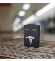 İsime Kişiye Özel Sağlık Temalı Doktor & Sağlıkçılara Hediye Metal Benzinli Çakmak Dolu Gönderim