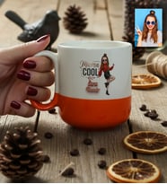 Kişiye Özel Karikatürlü Mama Cool Anneye Hediye Kupa Bardak Pro Anneler Günü Hediyesi