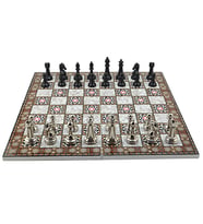 GiftHome Premium Black Metal Klasik Satranç Takımı ve Katlanır Sedef Desenli MDF Tahtası (43X43 cm.)