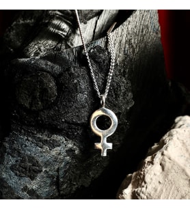 Gümüş Kadın İşareti Kolye 925 Ayar Gümüş Kadın Sembollü Unisex Kolye