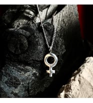 Gümüş Kadın İşareti Kolye 925 Ayar Gümüş Kadın Sembollü Unisex Kolye