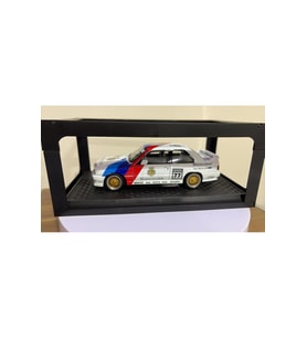 Hobbiez World Bmw M3 E30 Dtm Warsteiner Die-Cast Beyaz 1/24 Model Araba