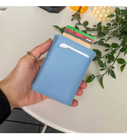 Modica® Laura - Vegan Deri RFID Korumalı Otomatik Pop-Up Mekanizmalı   (Buz Mavisi)