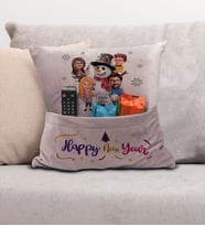 BK Gift Kişiye Özel Yılbaşı Karikatür Tasarımlı Organizer Kumanda ve Atıştırmalık Cepli Pembe Kırlent Yastık- 7, Yılbaşı Hediyesi, Yeni Yıl Hediyeleri