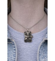 Lucky Panda Charm – Çiçek Detaylı Panda Figürlü Gümüş Renk Unisex Kolye (60 cm)