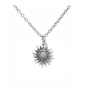 Metal Güneş Figürlü Unisex Kolye  60 cm Zincirli Modern Tasarım (Gümüş)