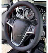 Opel Insignia Uyumlu Dikme Direksiyon Kılıfı Soft Kırmızı İpli 38×10.5Cm