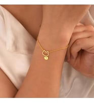 Kişiye Özel 925 Ayar Gümüş Minimalist Silüet Kedi Harf Bileklik (Gold)