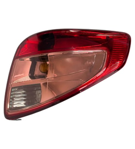 Suzuki SX4 Hactback Sağ Stop Lambası 2008-2011 35650-79J00