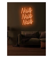 Nails Nails Nails Yazılı Neon Tabela