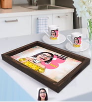 BK Gift Kişiye Özel Kadınlar Günü Karikatürlü Doğal Ahşap Tepsi ve 2’li Kahve Fincan Seti-2