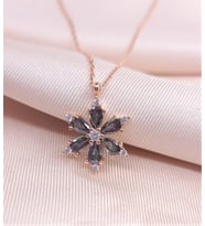 Gümüş Kadın Kolye Mistik Topaz Taşlı Rose