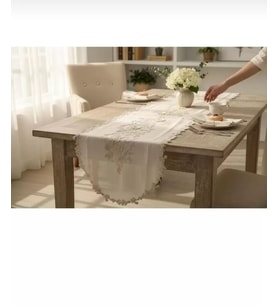 Masa Üzerine Runner, Masa Runneri Altın Simli İşlemeli Detaylı Simella 50 x 140 cm