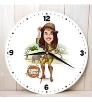 Maceracı Kadına Hediye Kişiye Özel Karikatürlü Duvar Saati