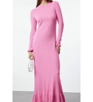 Moda Stil Regular Bisiklet Yaka Maxi Boy Tesettür Eteği Fırfırlı Ribana Triko Elbise (Pembe)