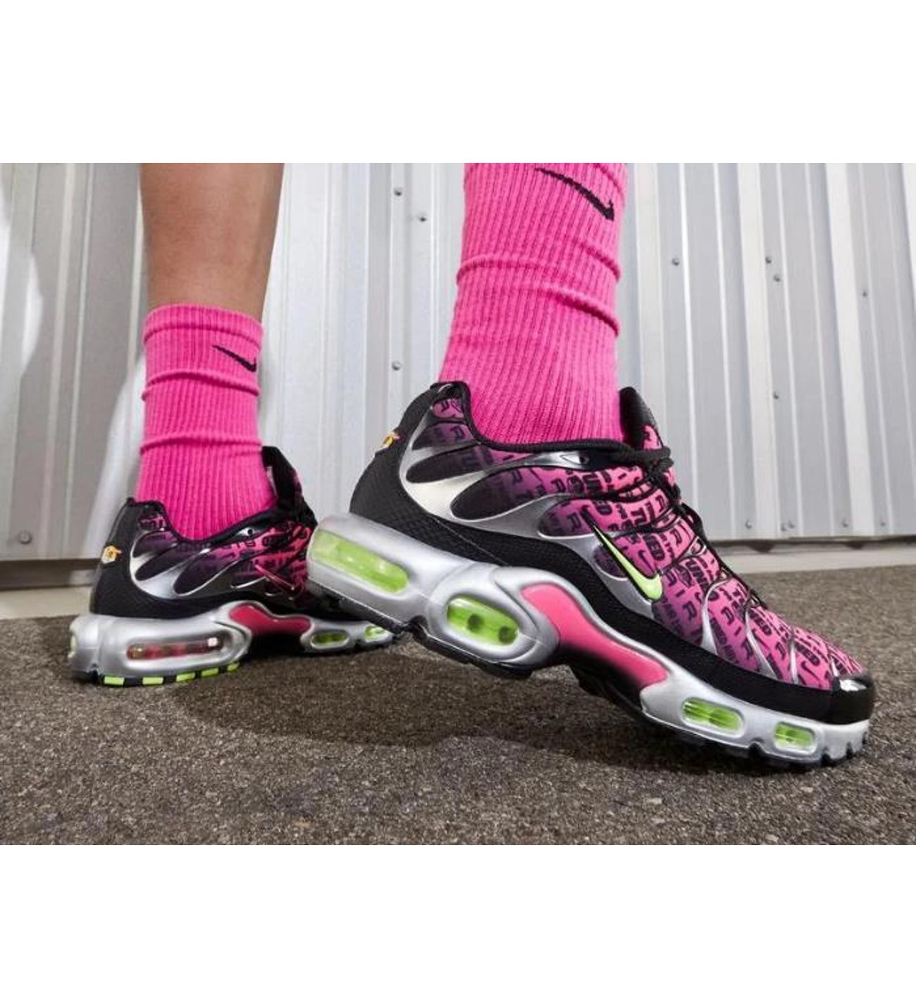 Nike Air Max Plus Mercurial XXV Erkek Spor Ayakkabısı FJ4883 001