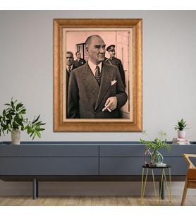 Altın Varaklı Çerçeveli Paspartulu Atatürk Tablo DC0718 (Gold)