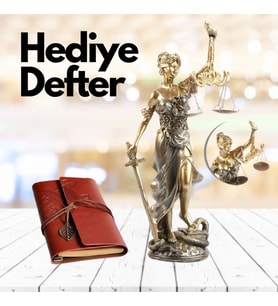 Themis Adalet Heykeli