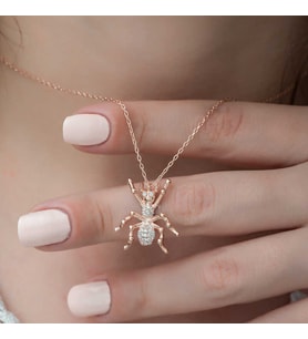 925 Ayar Gümüş Rose Örümcek Kadın Gümüş Kolye (Gümüş-Beyaz)
