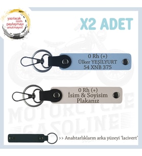 Motorcu Tarzına Özel İsim Plaka, 0 Rh (+) Kan Grubu Yazılı Hediyelik x2 Anahtarlık, Pudra-Mavi-Laci (Çok Renkli)