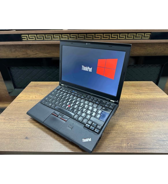 Lenovo ThinkPad X220 Intel Core i5 2520M 8GB RAM 120GB SSD 12.5