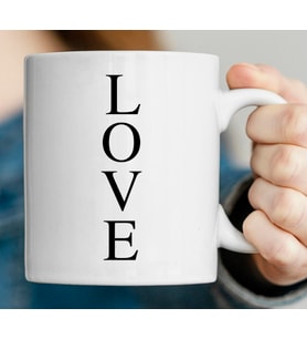 Love Tasarımlı Beyaz Kupa