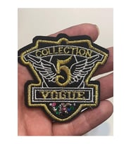 6X6 CM ALTIN SARISI NAKIŞ İŞLEME APLİKE YAMA ARMA