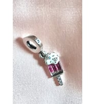 Fubena Frambuazlı Dondurma Sallantılı Charm