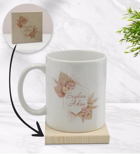 BK Gift Kişiye Özel Çiçek Tasarımlı Beyaz Kupa Bardak ve Ahşap Bardak Altlığı Hediye Seti - Model 16