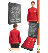 Galatasaray Orijinal Lisanslı Dik Yaka Fermuarlı Erkek Sweat Kişiye Özel Hediyelik Ahşap Kutulu (Kırmızı)