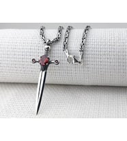 Kırmızı Taşlı Kral Zincirli Şovalye 925 Ayar Gümüş Erkek Kolye