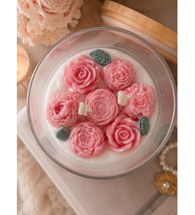 Gül Bahçesi Mum - Mumelia Candles Doğal Soya Cam Kavanozda Güller Tasarım Dekoratif Mum