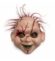Saçlı Chucky Korku Maskesi – Gerçekçi Dikişli ve Detaylı Maske