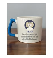 Aslan Burcu ve Onla Alakalı Komik Açıklama Baskılı Mavi Kulplu Prime Kupa Bardak Fincan Mug