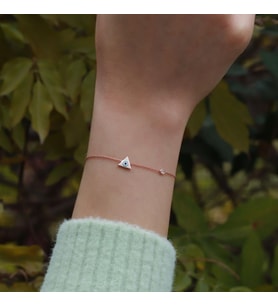 Üçgen Figürlü Zirkon Taşlı Mine İşli Rose Gold Kaplama Gümüş Bileklik