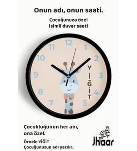 İsme Özel Sevimli Zürafa Çocuk Odası Duvar Saati Orta Boy 30 cm Siyah Camlı Sessiz