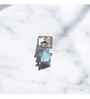 Sallantılı Yıldız Desenli Charm