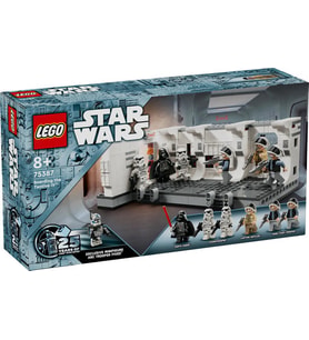 LEGO Star Wars 75387 Boarding the Tantive IV