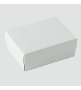 5x8x2 cm Tam Kapaklı Selefonlu Süngerli Takı Kutusu - Beyaz (DEMONTE)