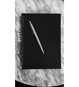 Tanıtım Spiralli Defter, Siyah Kapaklı, A5 Boyutunda (15x21 cm), 100 Yaprak(Çizgisiz)