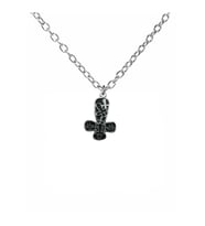 İç İçe Haç Figürlü Kolye – 60 cm Zincirli, Gotik & Unisex Takı (Gümüş)