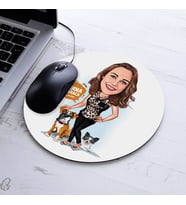 Kişiye Özel Hayvan Sever Kadın Karikatürlü Mousepad