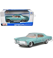 Maisto 1965 Buick Riviera 1/26 Model Araba Diecast Model Araba Yeşil