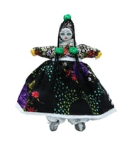 e38 EL İŞÇİLİĞİ KÜÇÜK BOY SOĞANLI BEBEK 25 CM-6591